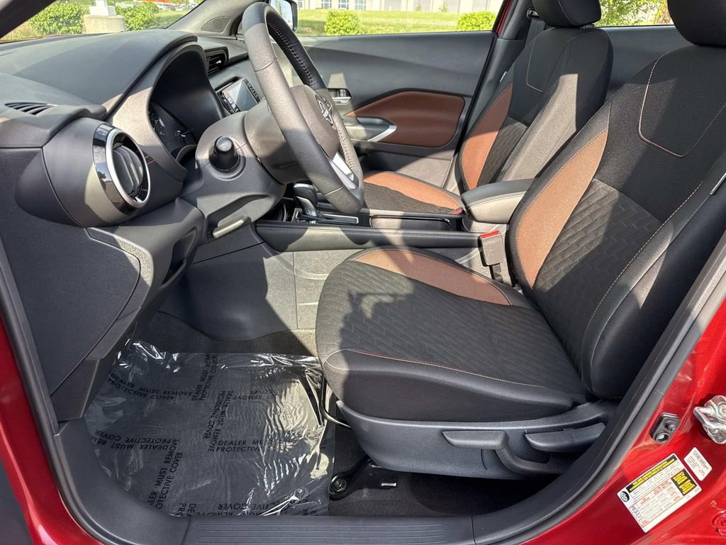 Used 2024 Nissan Kicks SR FWD image 24