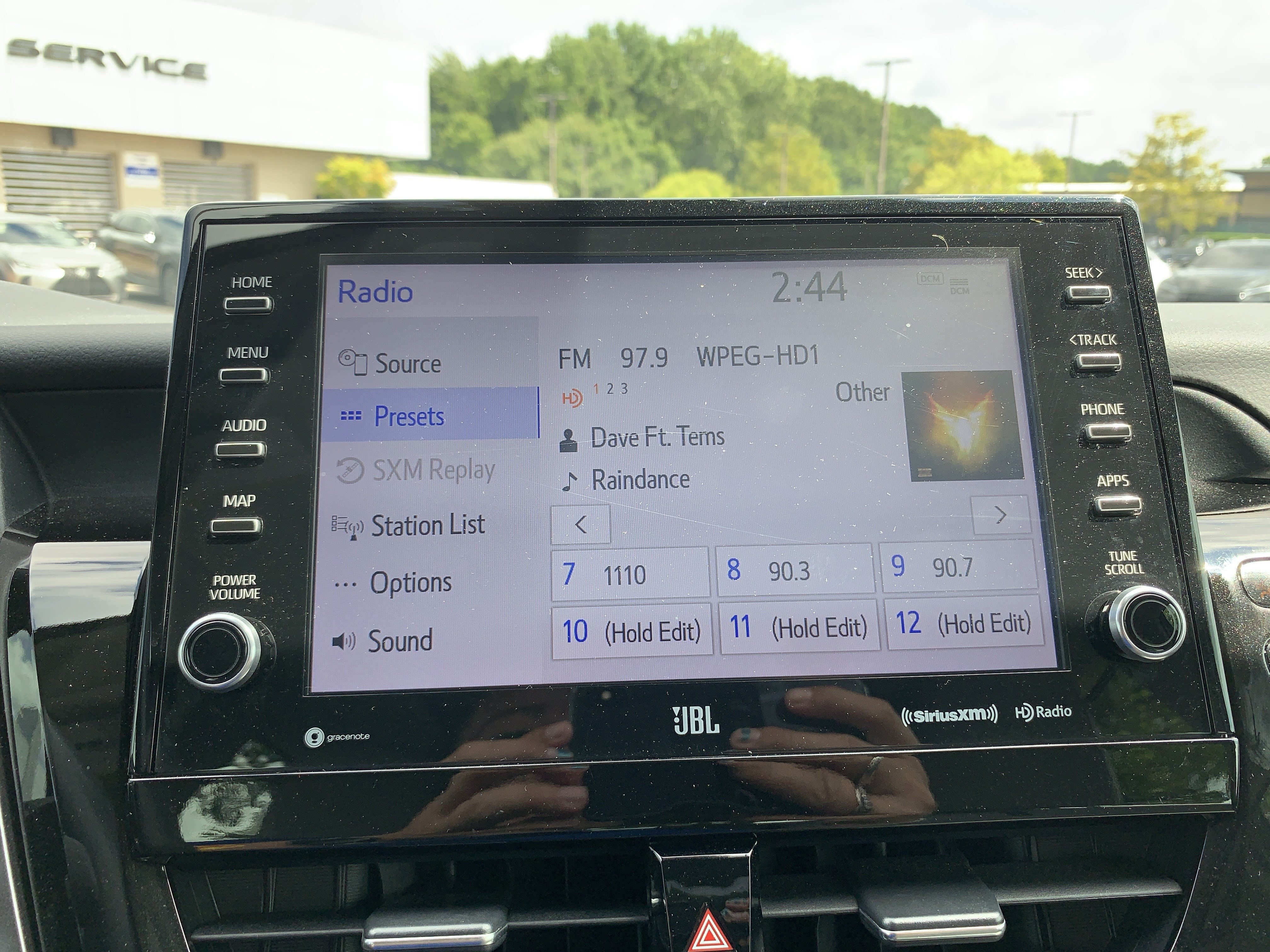 Used 2024 Toyota Camry XLE FWD image 23