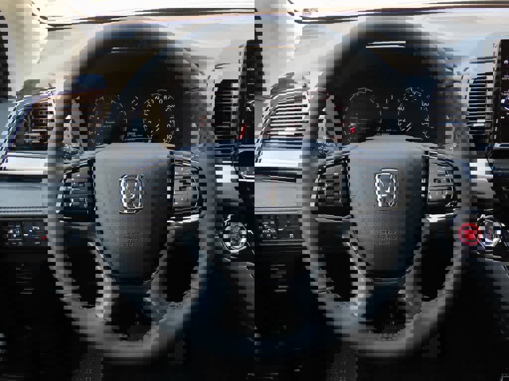 New 2026 Honda Odyssey Touring image 20