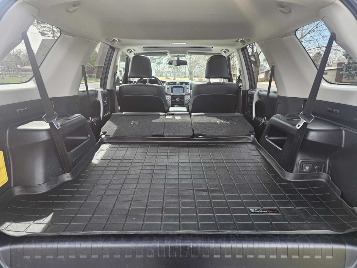 Used 2016 Toyota 4Runner SR5 Premium RWD image 38
