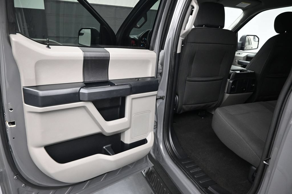 Used 2018 Ford F150 XL w/ Equipment Group 101A Mid RWD image 10