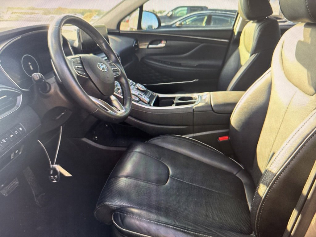 Used 2023 Hyundai Santa Fe Limited image 17
