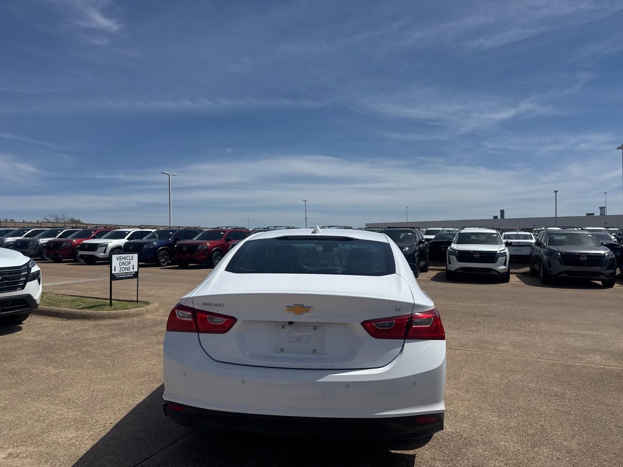 Used 2025 Chevrolet Malibu LT image 17