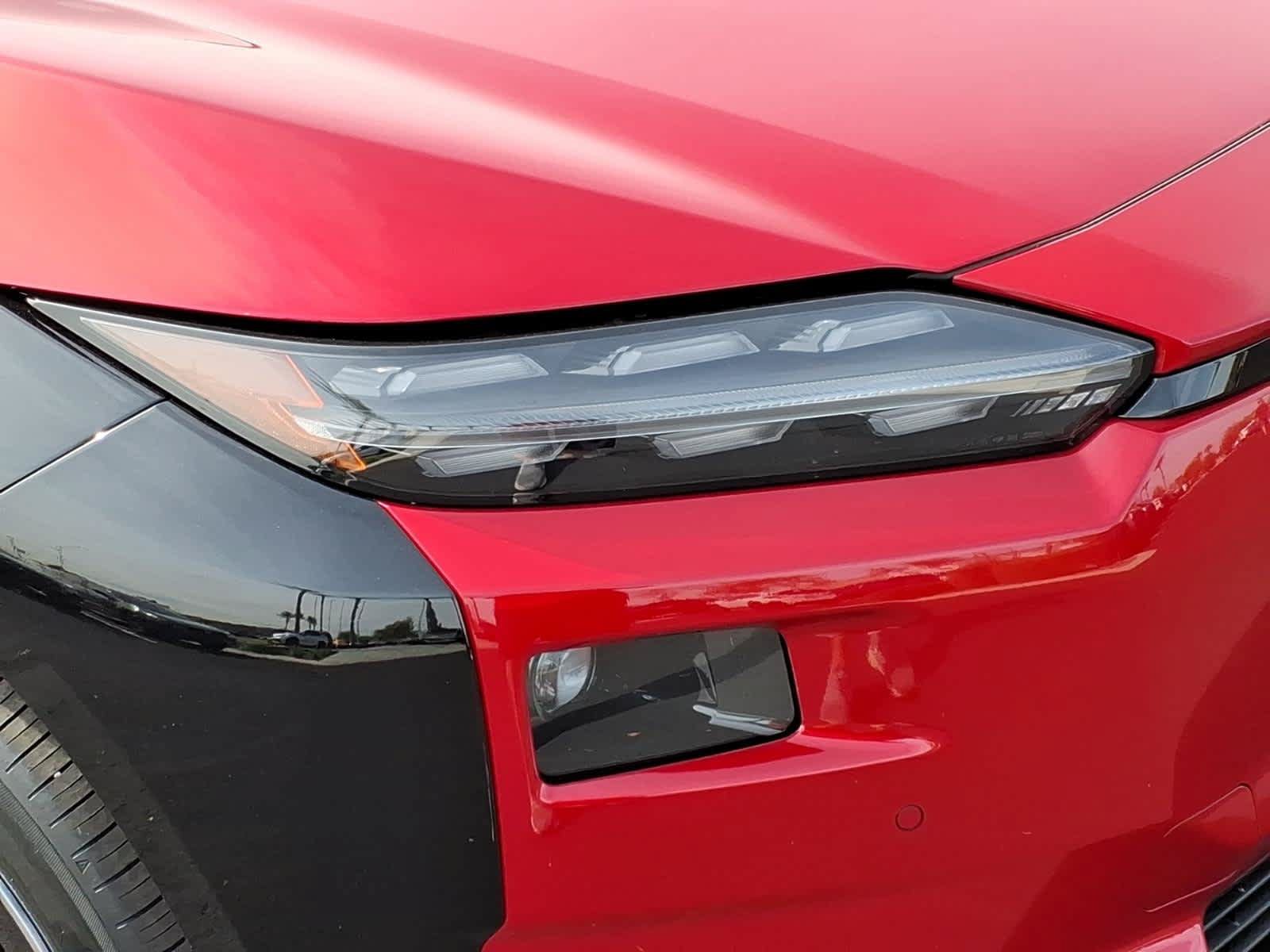 New 2026 Subaru Solterra AWD/4WD image 8