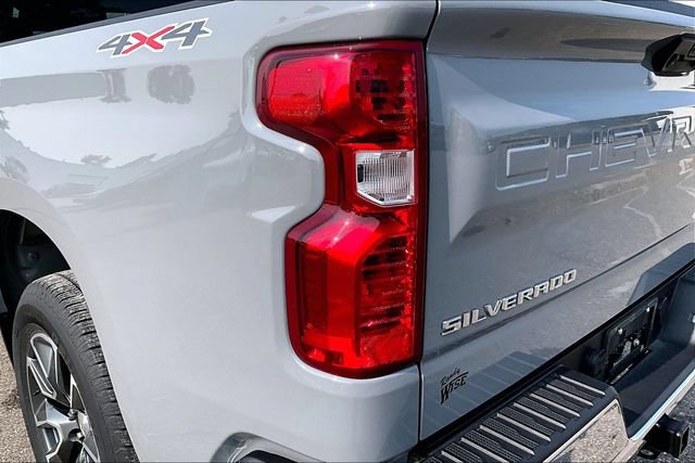 Certified 2024 Chevrolet Silverado 1500 LT AWD/4WD image 29