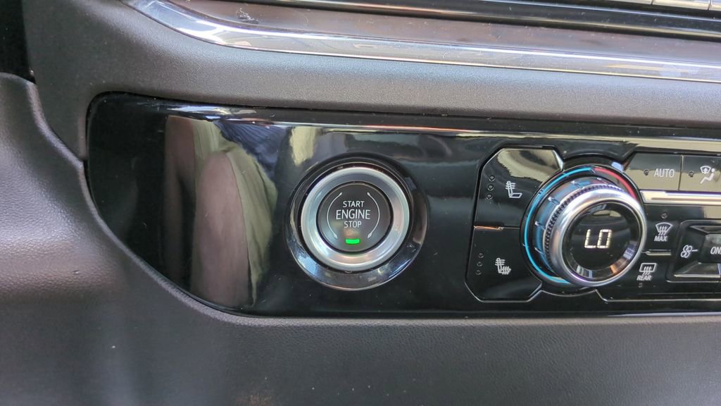 Used 2024 GMC Sierra 1500 SLT image 19