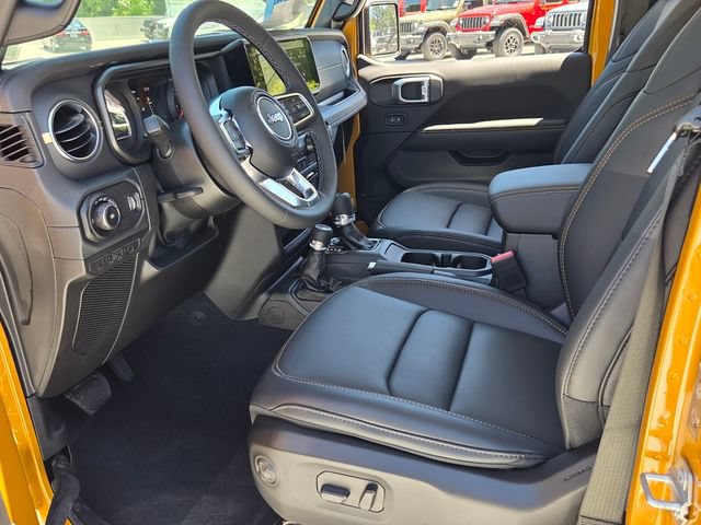 New 2026 Jeep Wrangler Unlimited Sahara AWD/4WD image 14