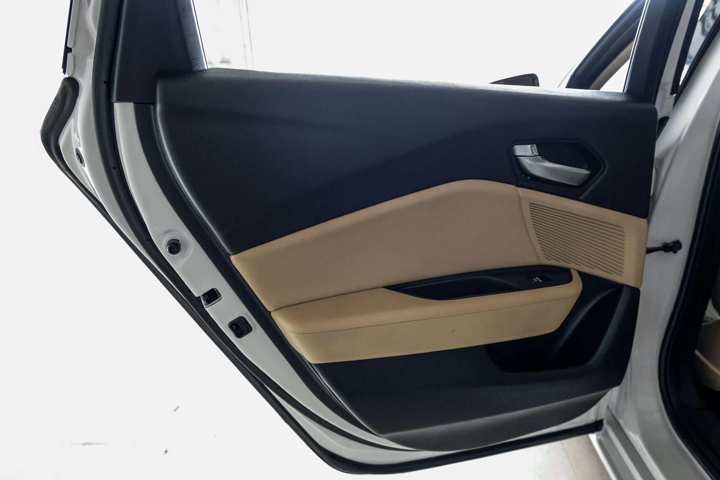 Used 2021 Acura TLX FWD image 47