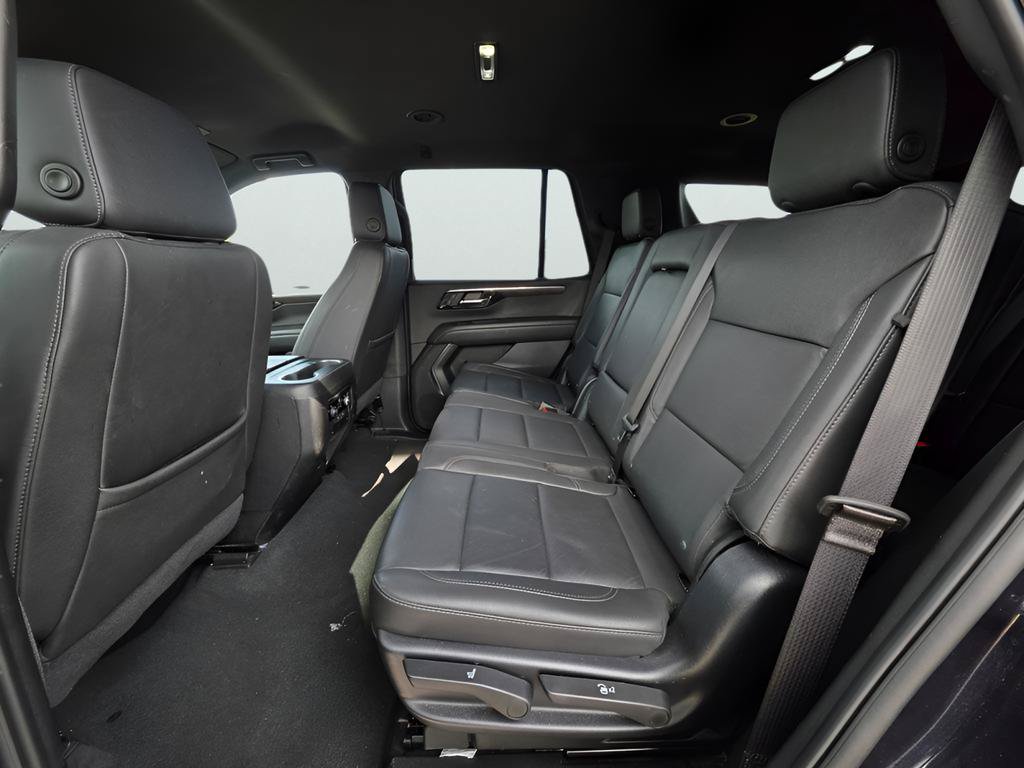 Used 2025 Chevrolet Tahoe LT AWD/4WD image 15