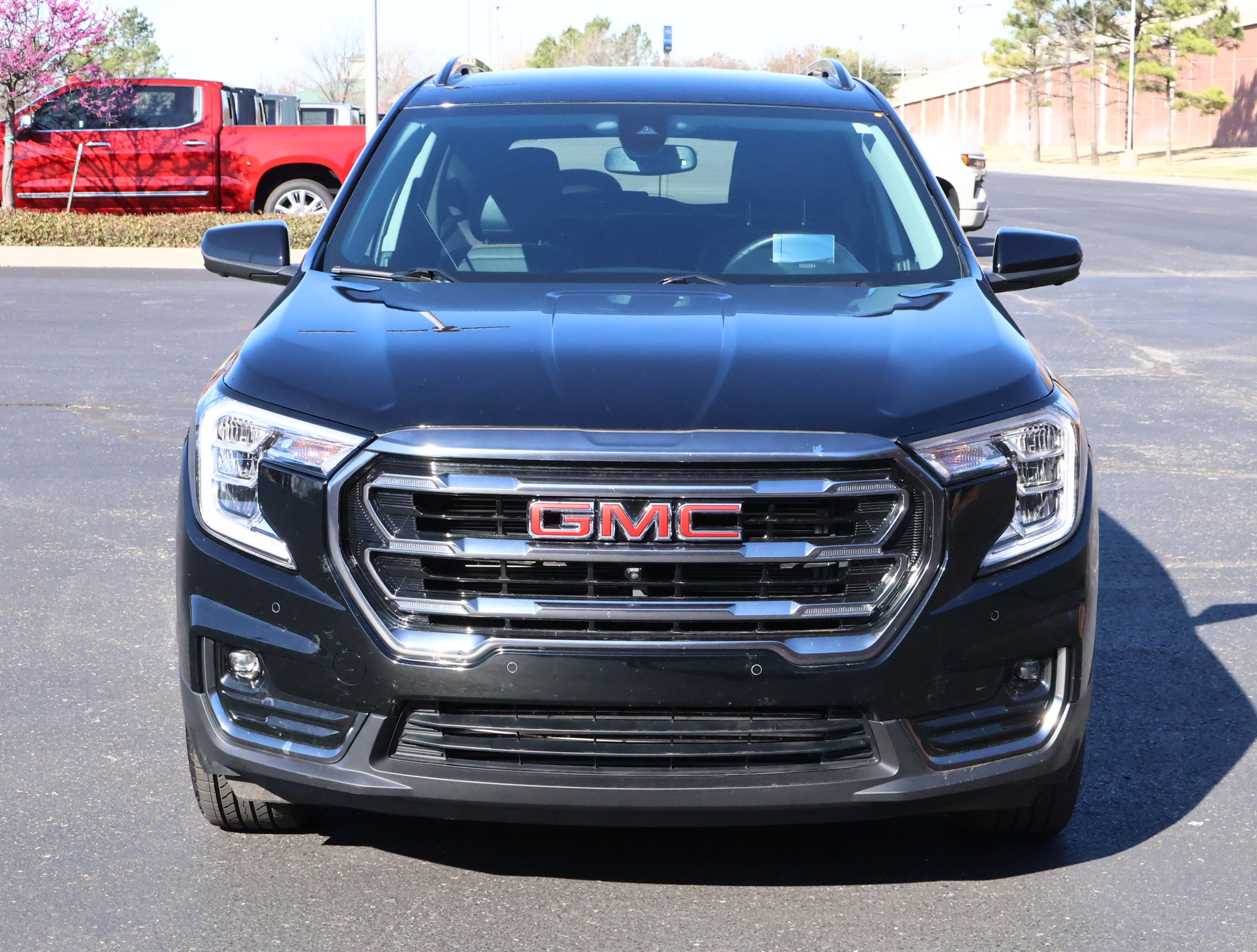 Used 2024 GMC Terrain AT4 w/ Tech Package image 28