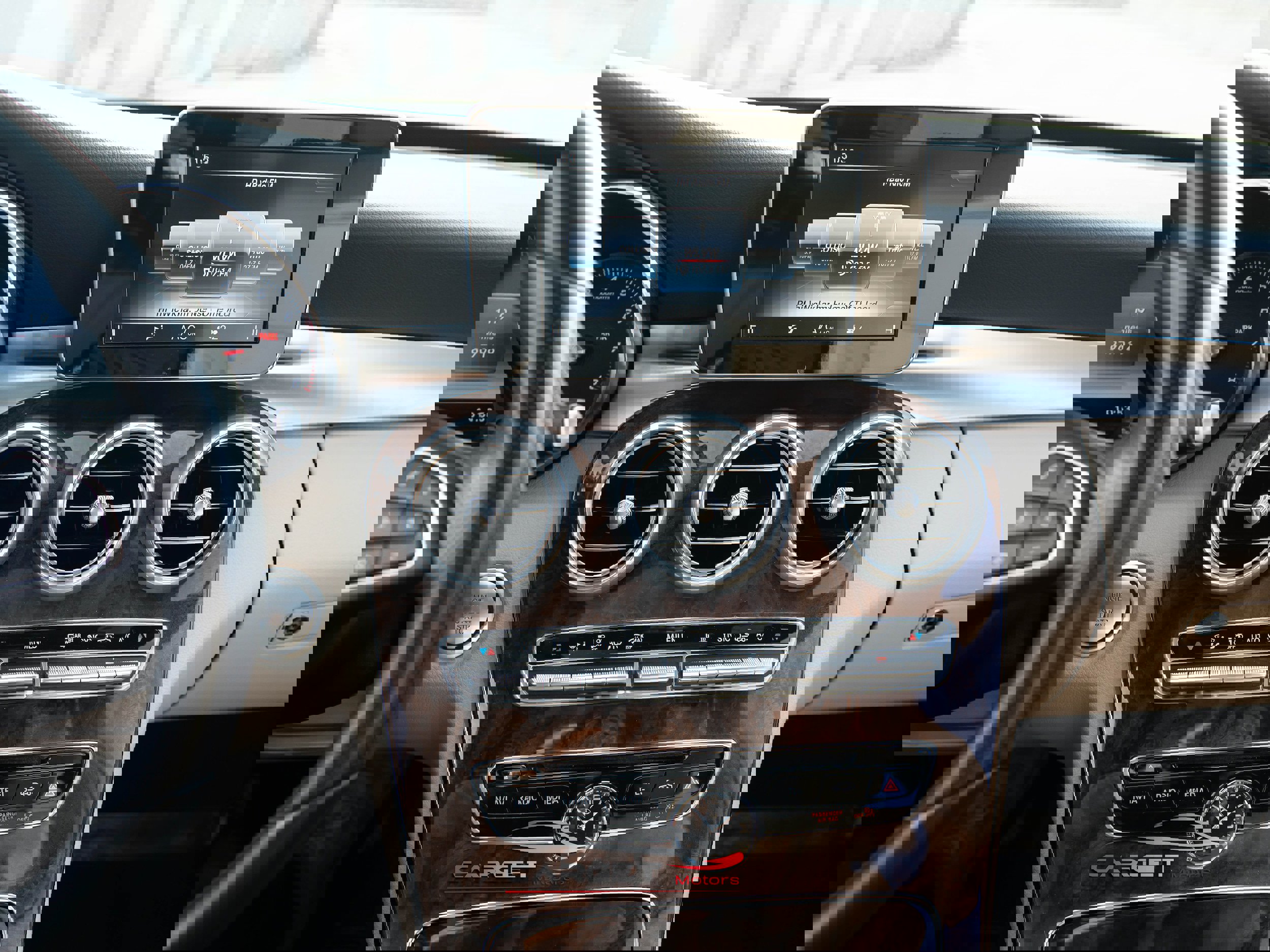 Used 2018 Mercedes-Benz C 300 Sedan w/ Premium Package image 24