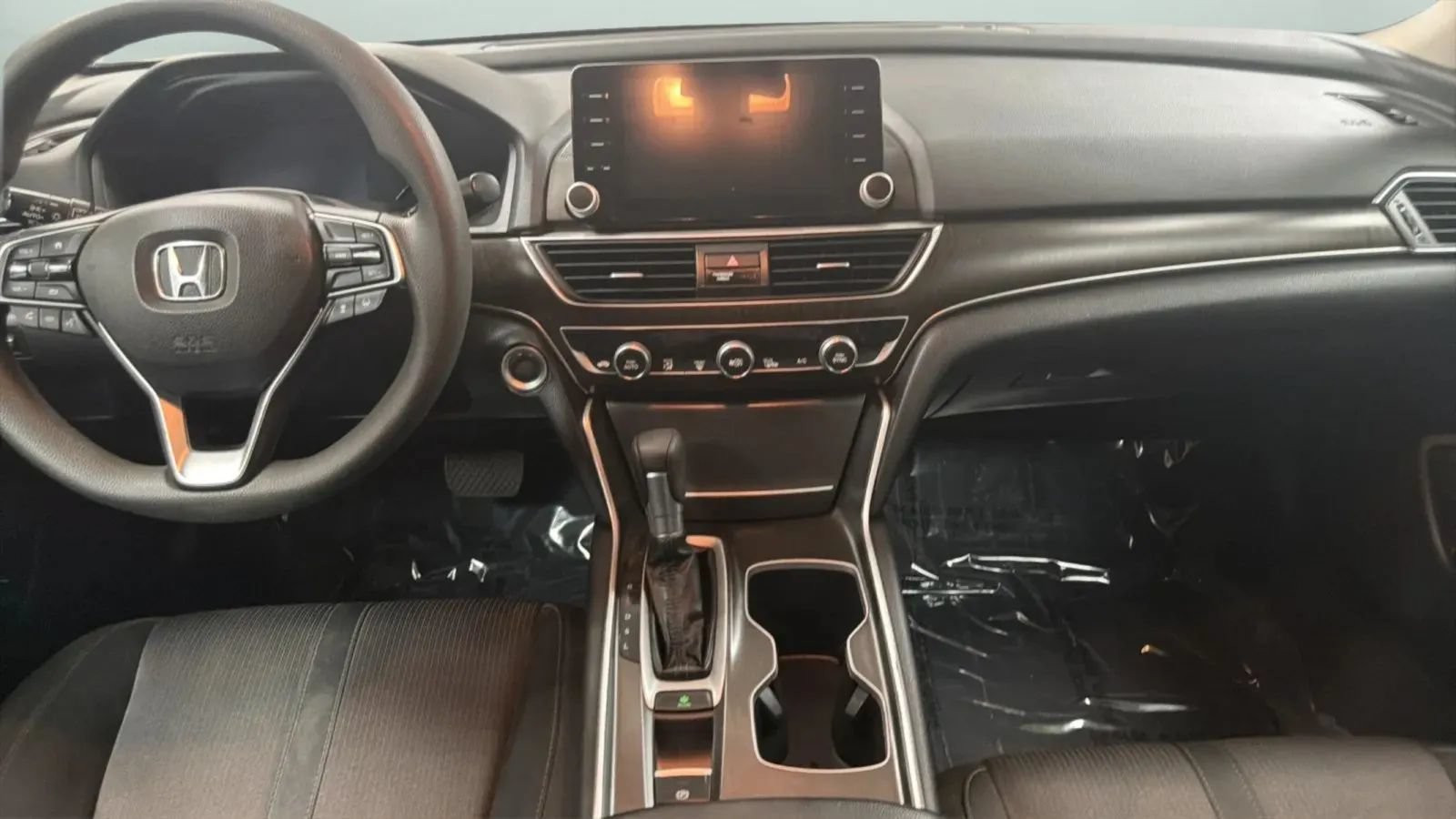 Used 2018 Honda Accord EX image 16