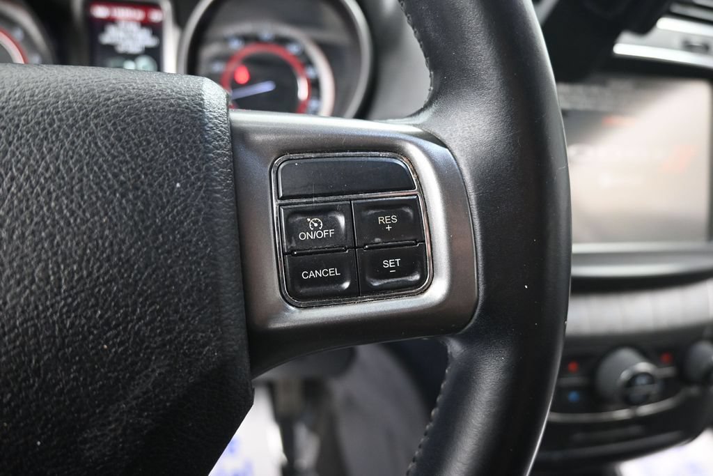 Used 2017 Dodge Journey Crossroad AWD/4WD image 34