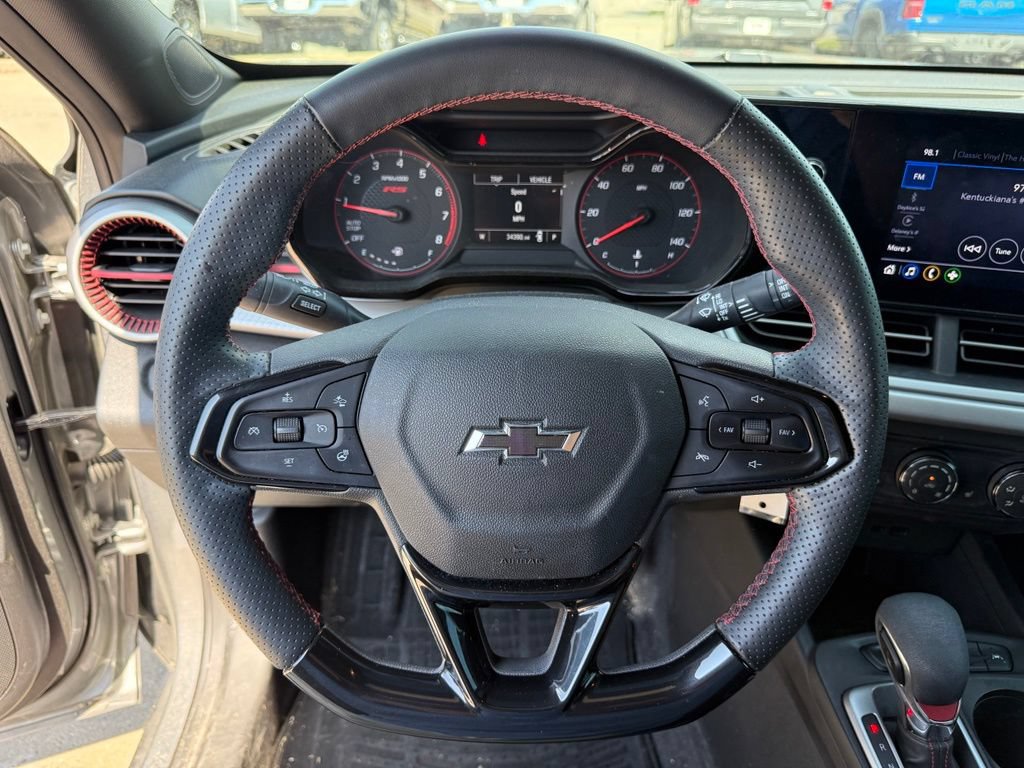 Used 2024 Chevrolet Trax RS w/ Driver Confidence Package FWD image 13