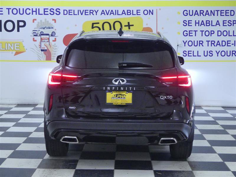 Used 2022 INFINITI QX50 Luxe w/ Appearance Package AWD/4WD image 5
