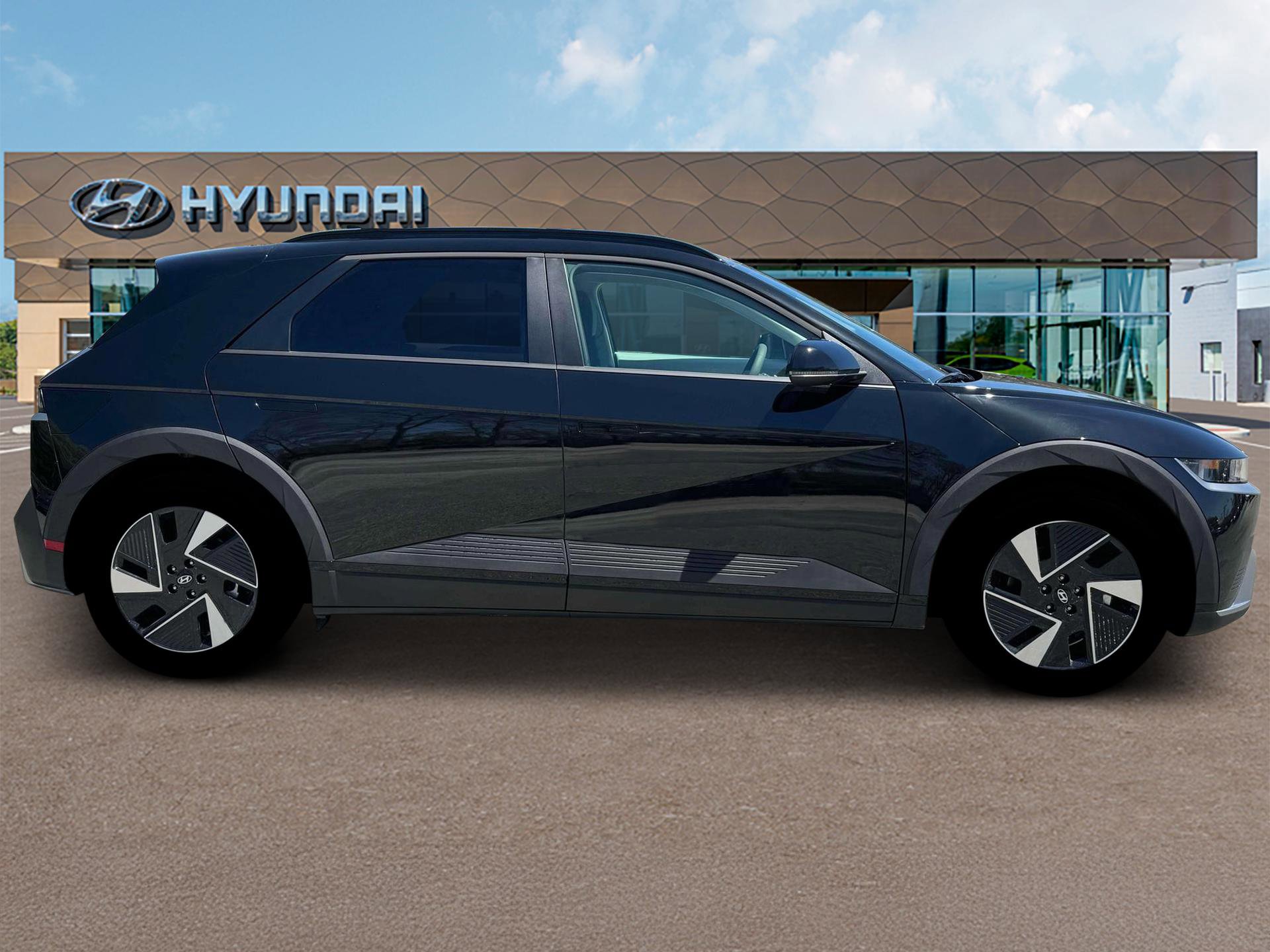 New 2025 Hyundai Ioniq 5 SEL image 9