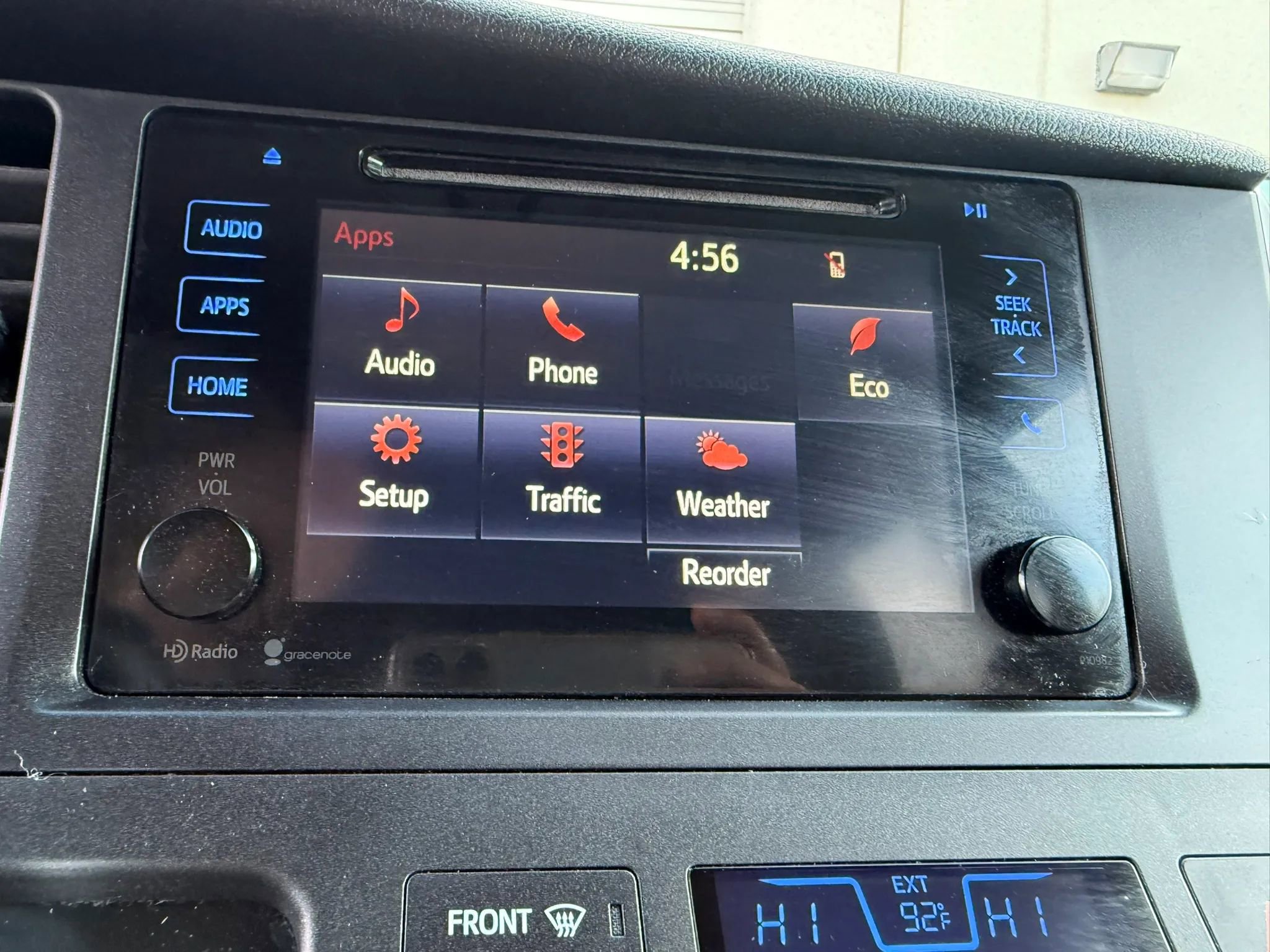 Used 2015 Toyota Sienna LE FWD image 31