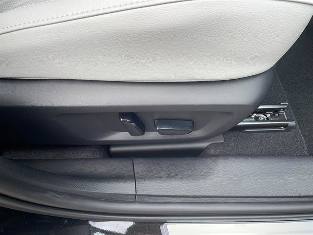 New 2025 Mitsubishi Outlander AWD image 10