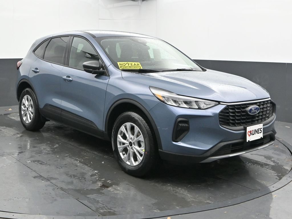 New 2026 Ford Escape Active w/ Cold Weather Package image 2