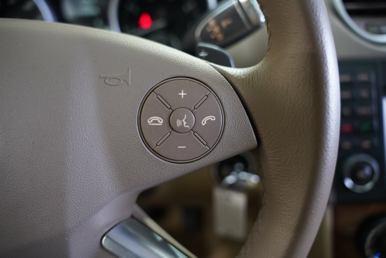 Used 2009 Mercedes-Benz ML 350 4MATIC image 16