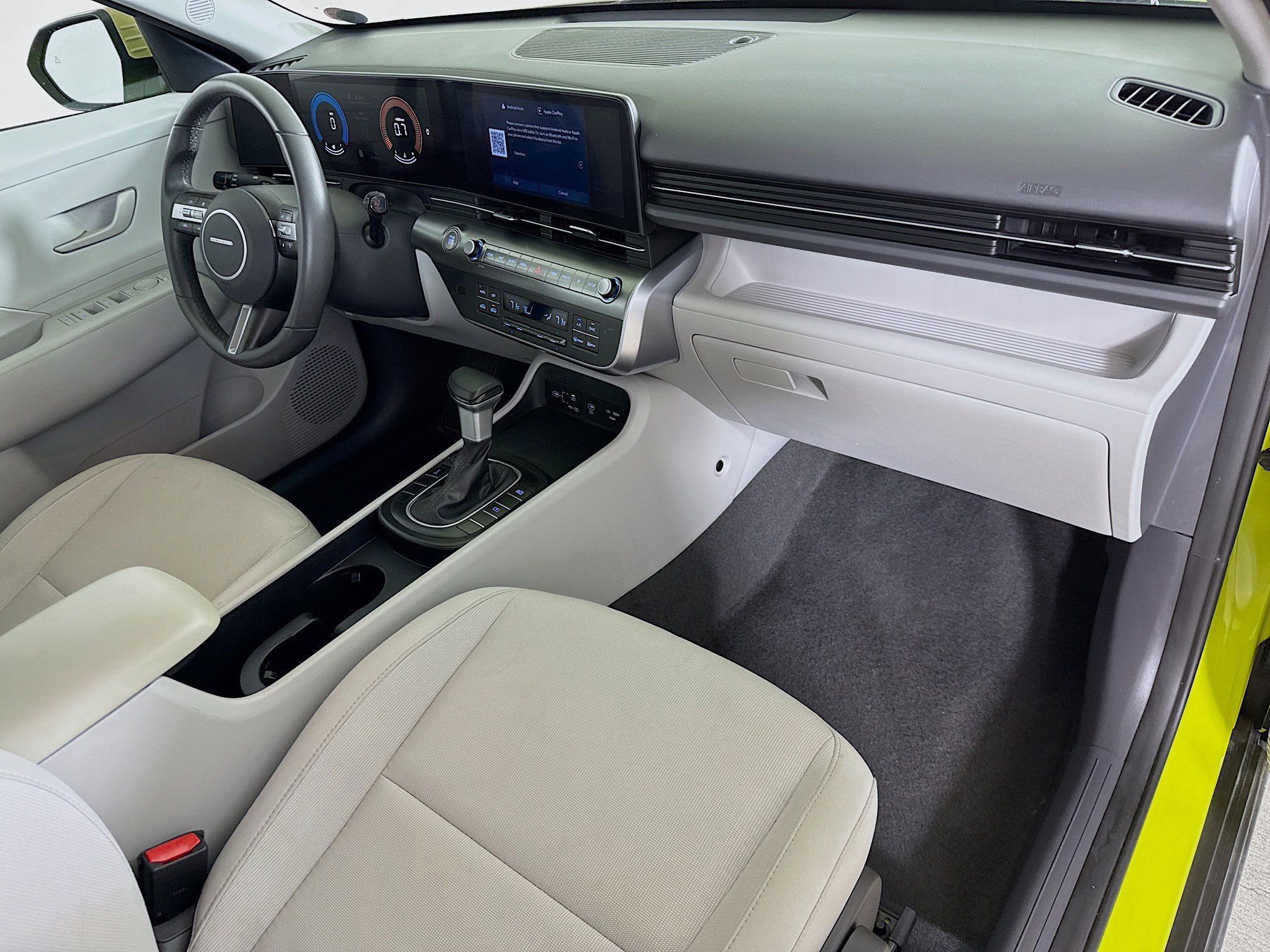 Used 2025 Hyundai Kona SEL image 34