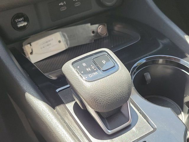 Certified 2024 Nissan Rogue SV image 29