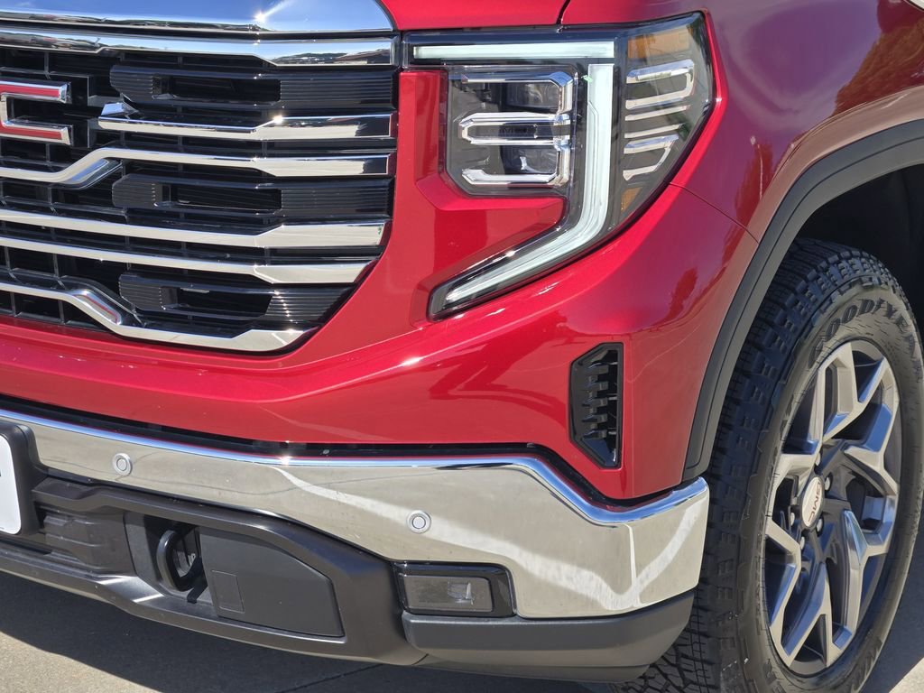 Used 2026 GMC Sierra 1500 SLT w/ SLT Premium Plus Package AWD/4WD image 10