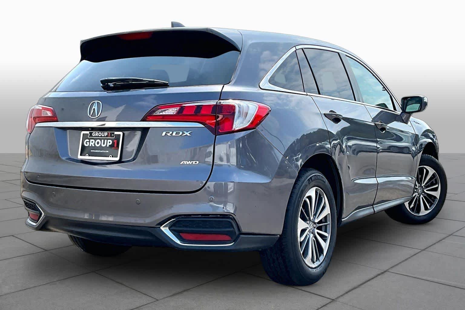 Used 2018 Acura RDX w/ Advance Package AWD/4WD image 12