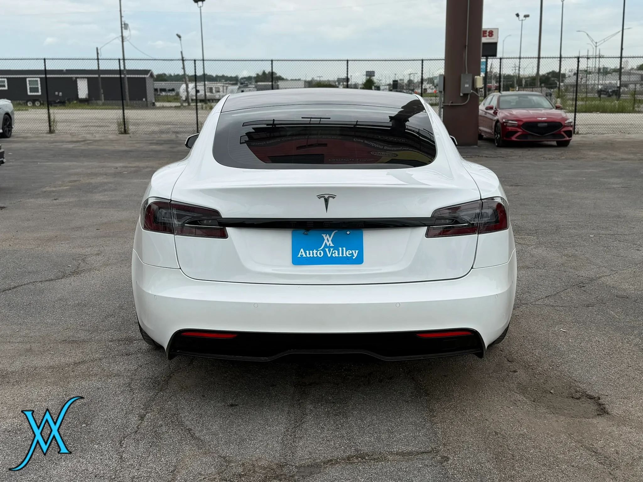 Used 2022 Tesla Model S Standard Range AWD/4WD image 6