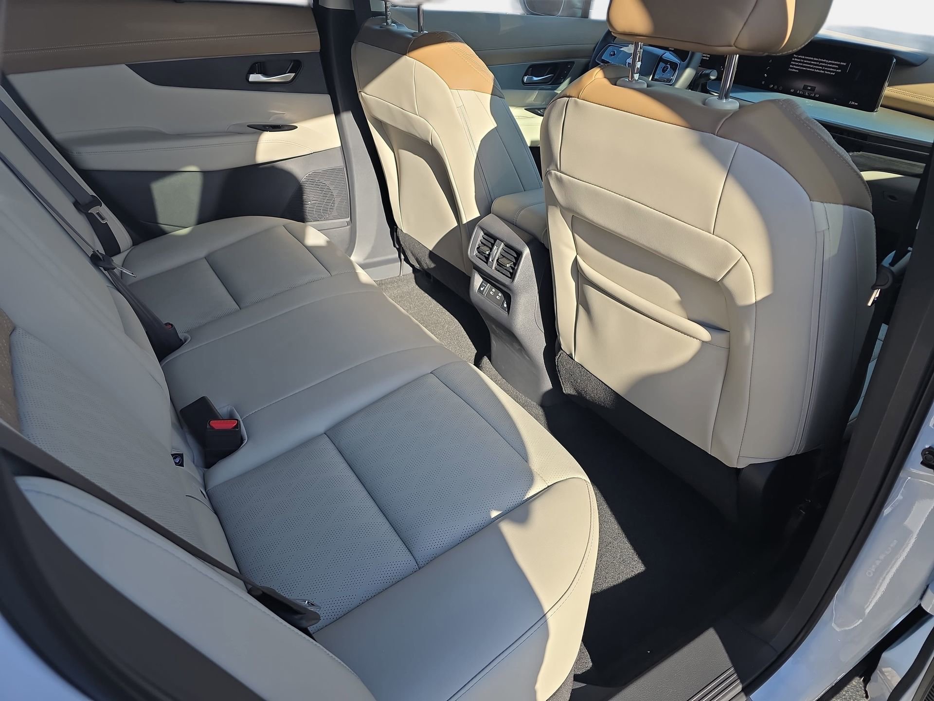 New 2026 Nissan Murano Platinum w/ Cargo Package AWD/4WD image 11