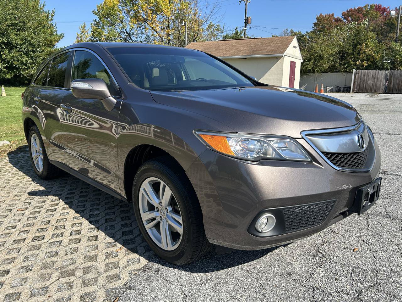 Used 2013 Acura RDX w/ Technology Package AWD/4WD image 3