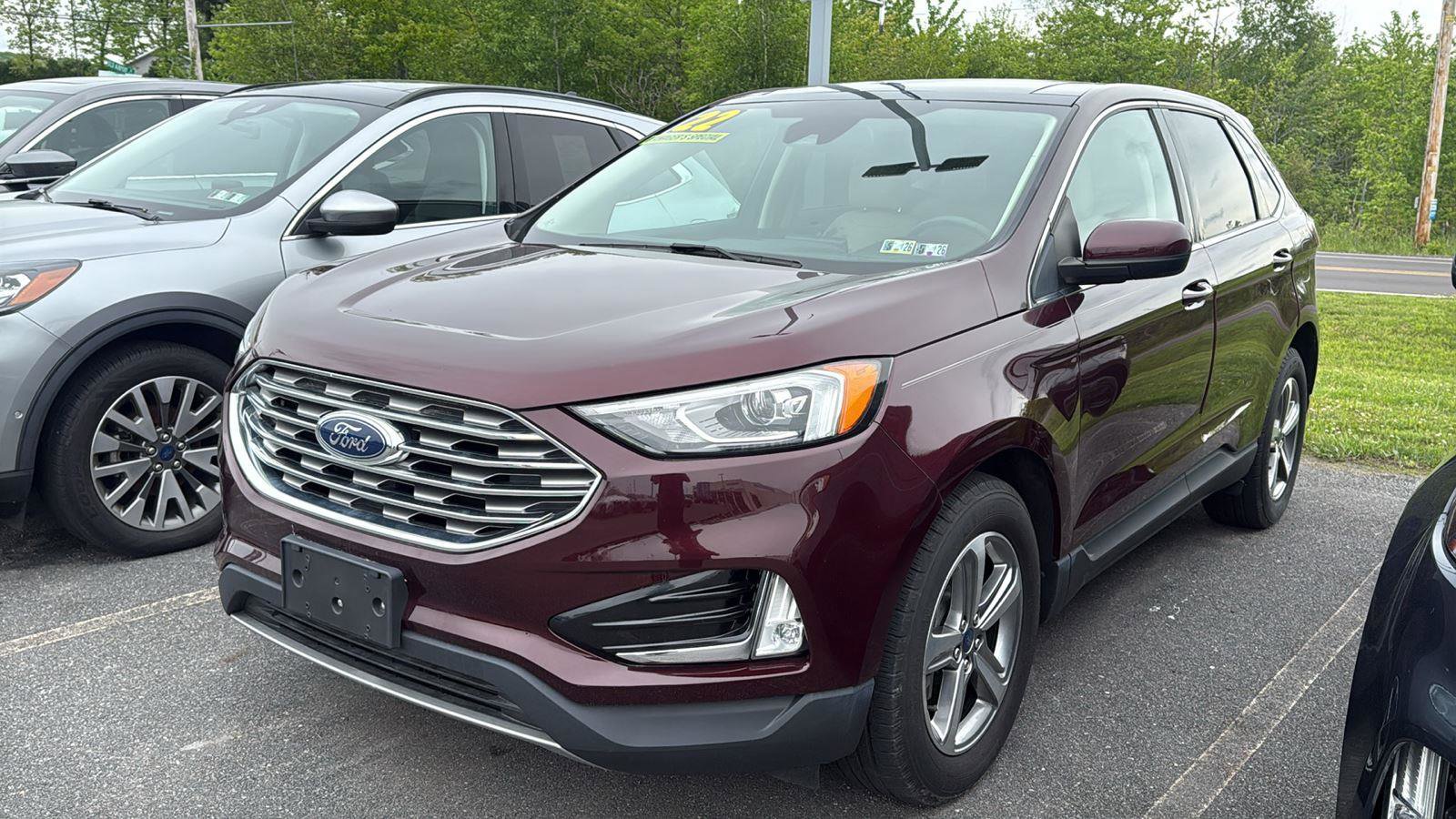 Used 2022 Ford Edge SEL w/ Convenience Package AWD/4WD image 4