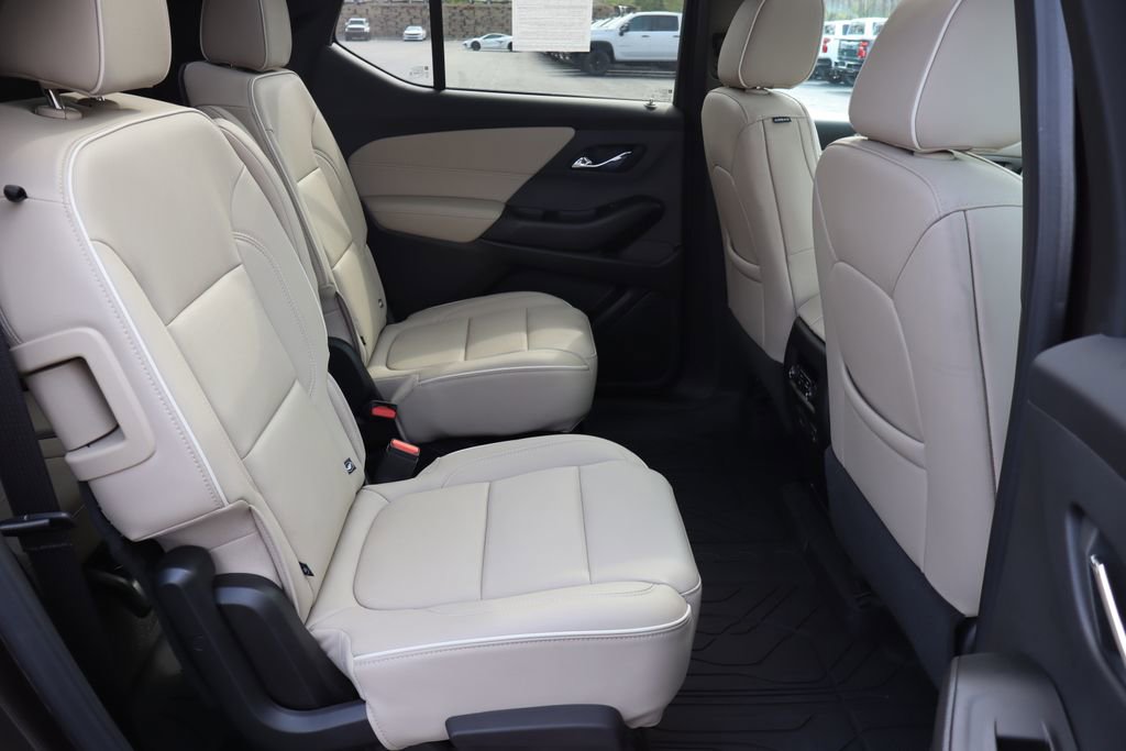 Used 2023 Chevrolet Traverse Premier w/ LPO, Floor Liner Package image 25