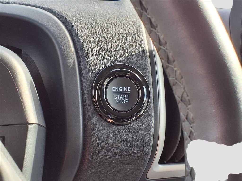 Used 2025 Ford Expedition Active image 11