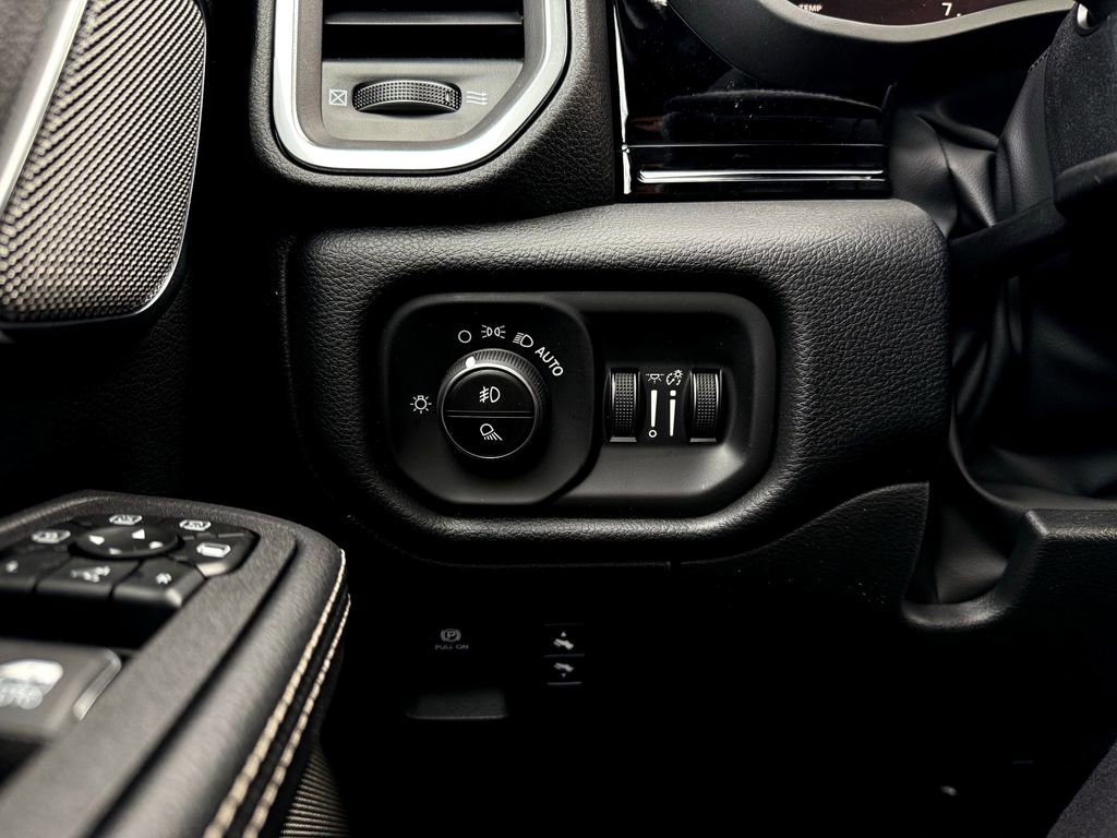 New 2026 RAM 1500 Laramie w/ Night Edition image 17