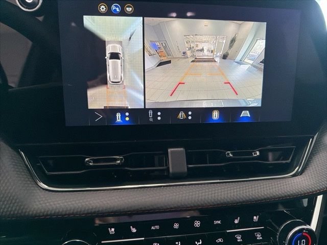 New 2026 Chevrolet Equinox RS w/ Convenience Package III AWD/4WD image 10