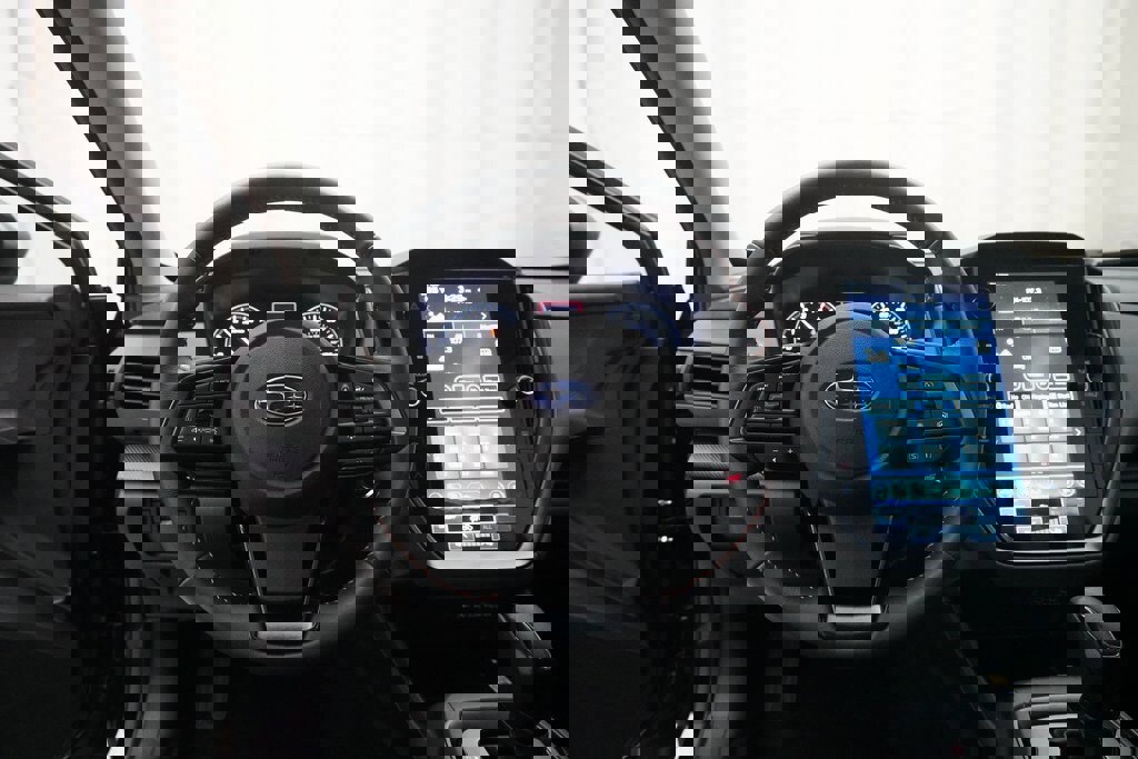 Used 2024 Subaru Crosstrek 2.5i Limited w/ Crosstrek Mirror Package image 4