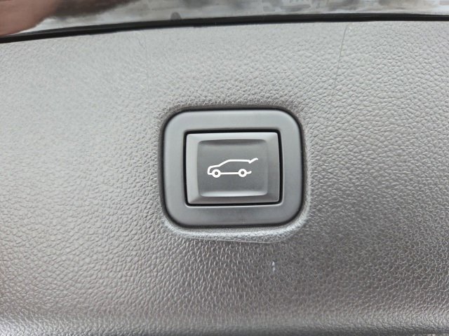 Used 2020 Chevrolet Blazer RS image 45