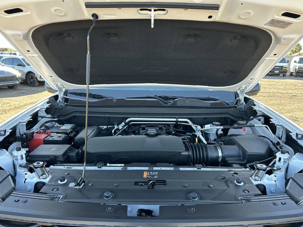 New 2026 GMC Canyon Elevation w/ Convenience Package image 29