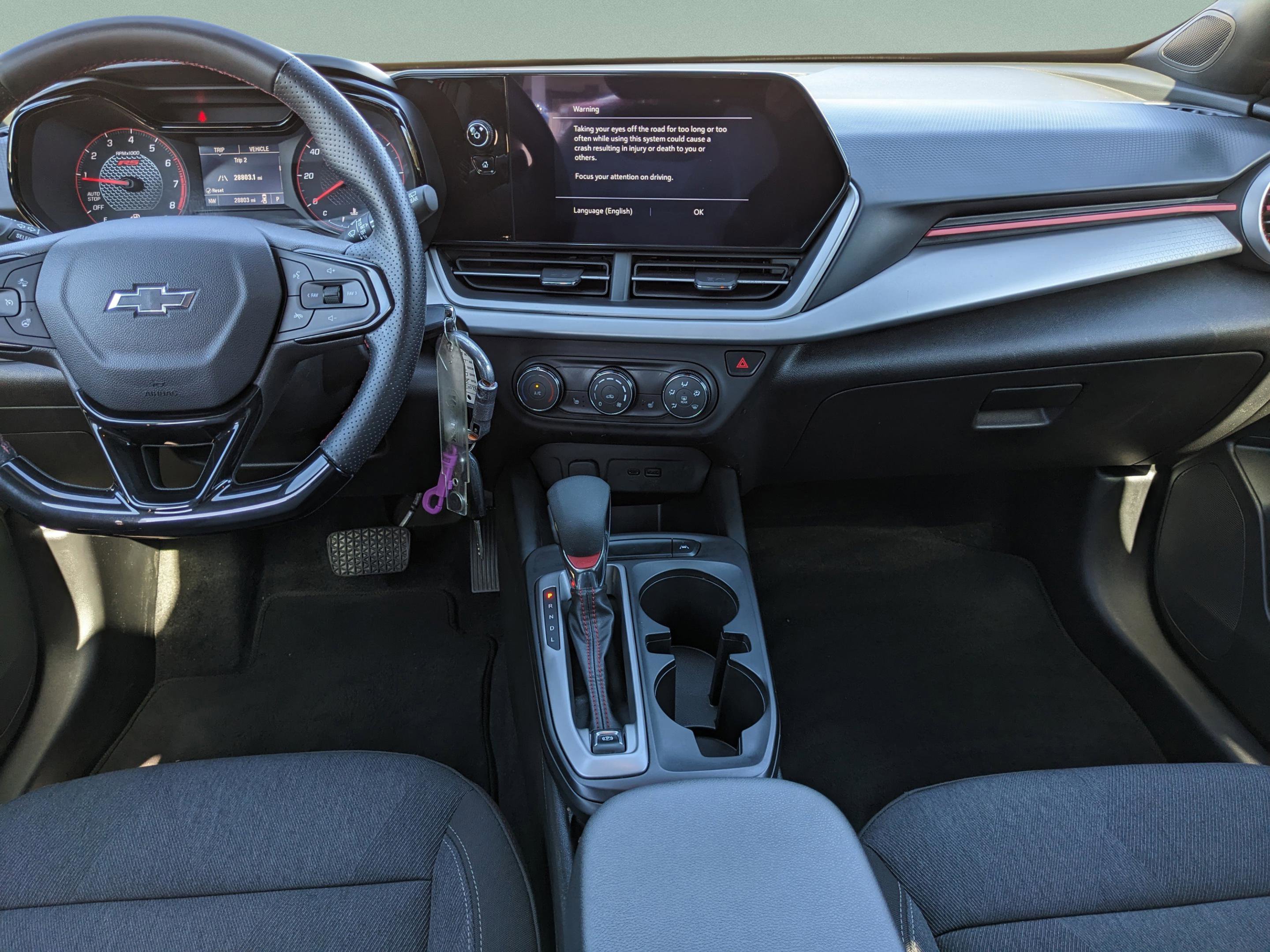 Used 2024 Chevrolet Trax RS image 13