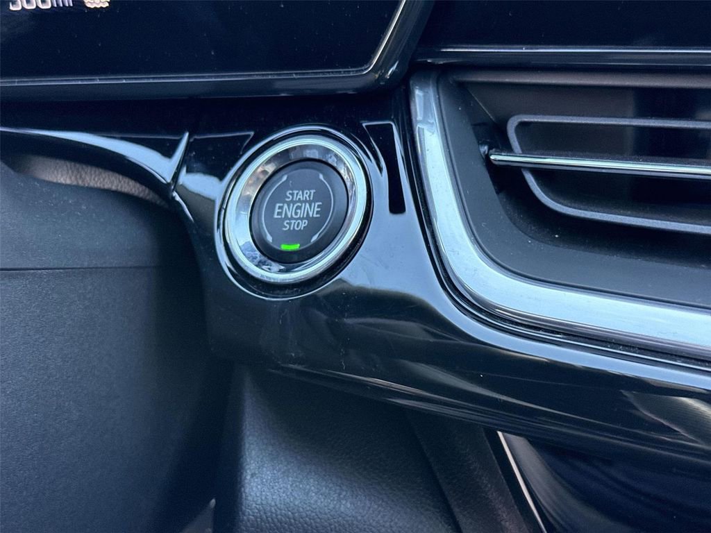 Used 2024 Chevrolet Trax RS image 15