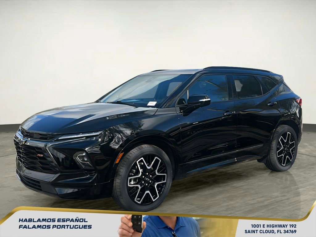 Used 2023 Chevrolet Blazer RS w/ Driver Confidence II Package image 2