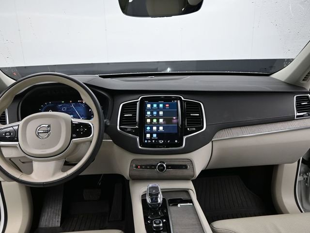 Used 2024 Volvo XC90 B6 Ultimate w/ Protection Package Premier image 15