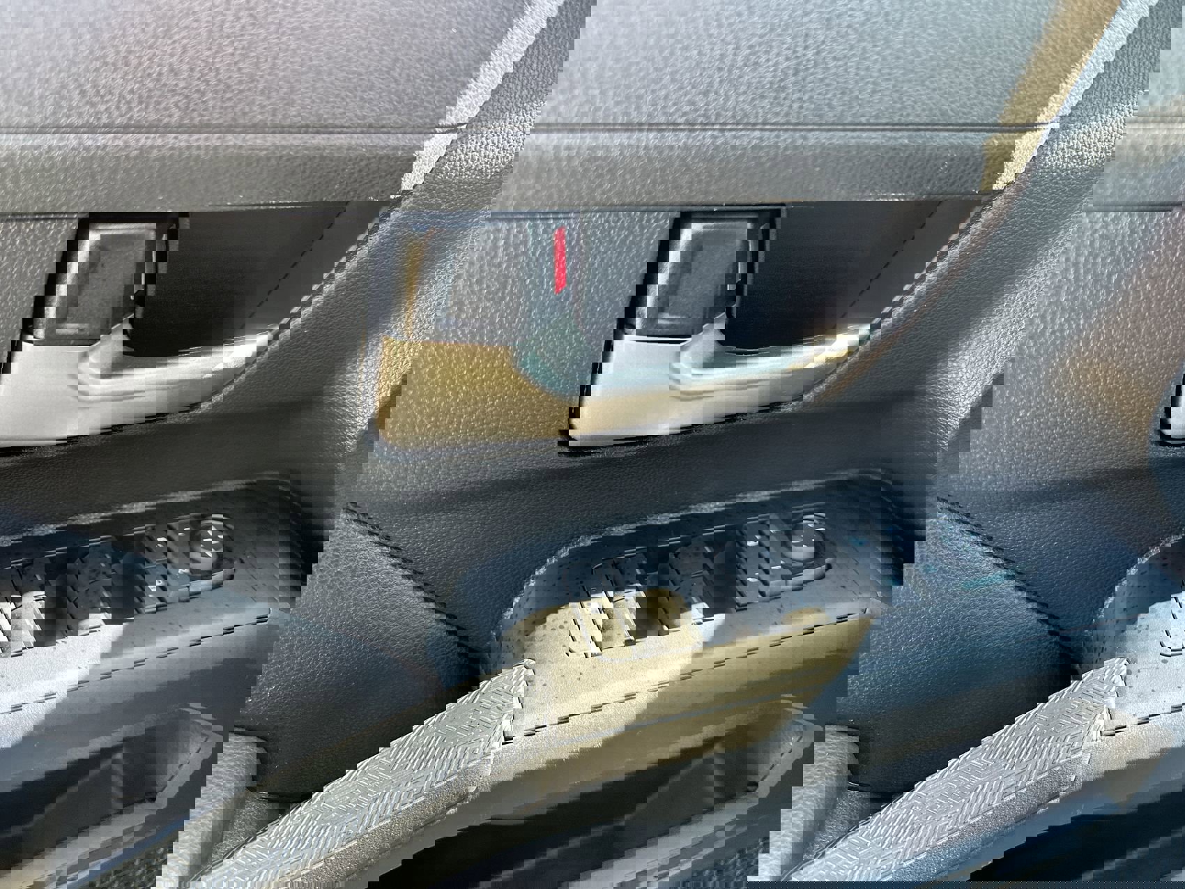 Used 2024 Toyota Tacoma TRD Sport image 13