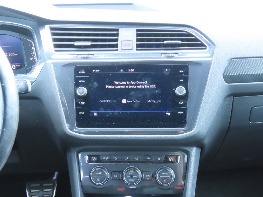 Used 2020 Volkswagen Tiguan SEL Premium R-Line AWD/4WD image 8