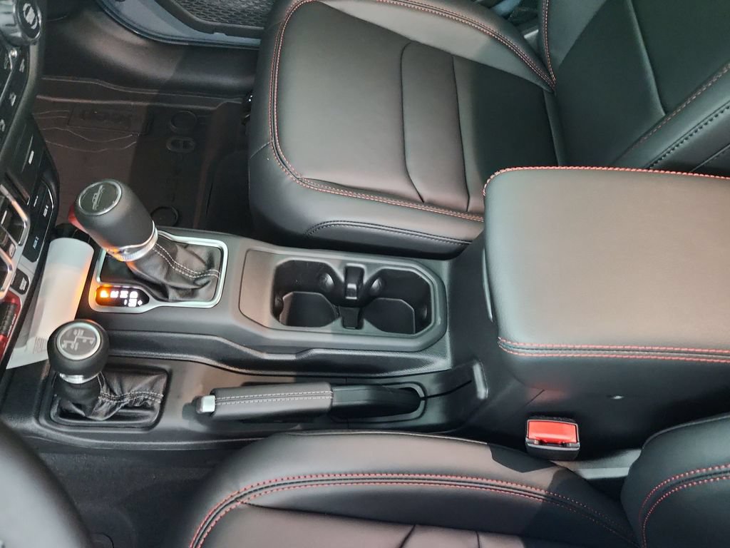 New 2026 Jeep Gladiator Rubicon AWD/4WD image 30