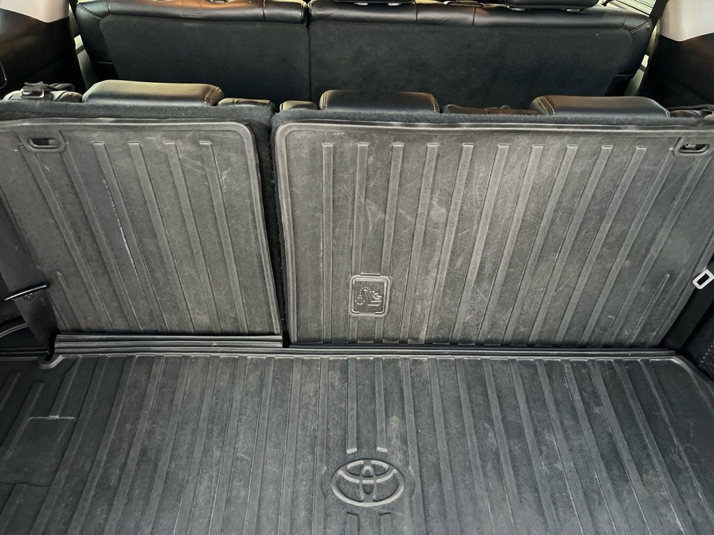 Used 2017 Toyota Highlander XLE image 6