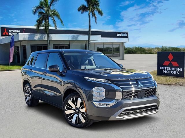 New 2026 Mitsubishi Outlander SE