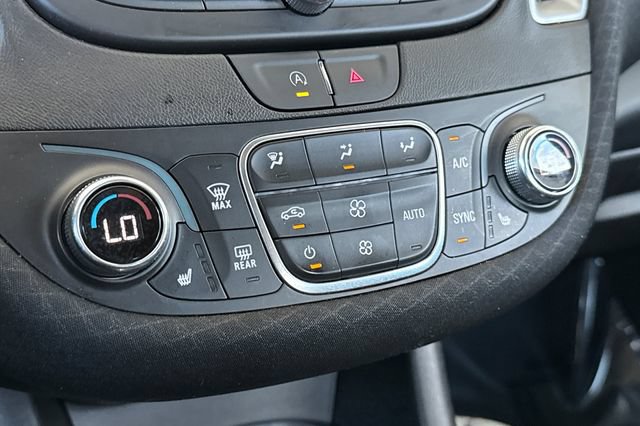 Used 2024 Chevrolet Malibu LT FWD image 28
