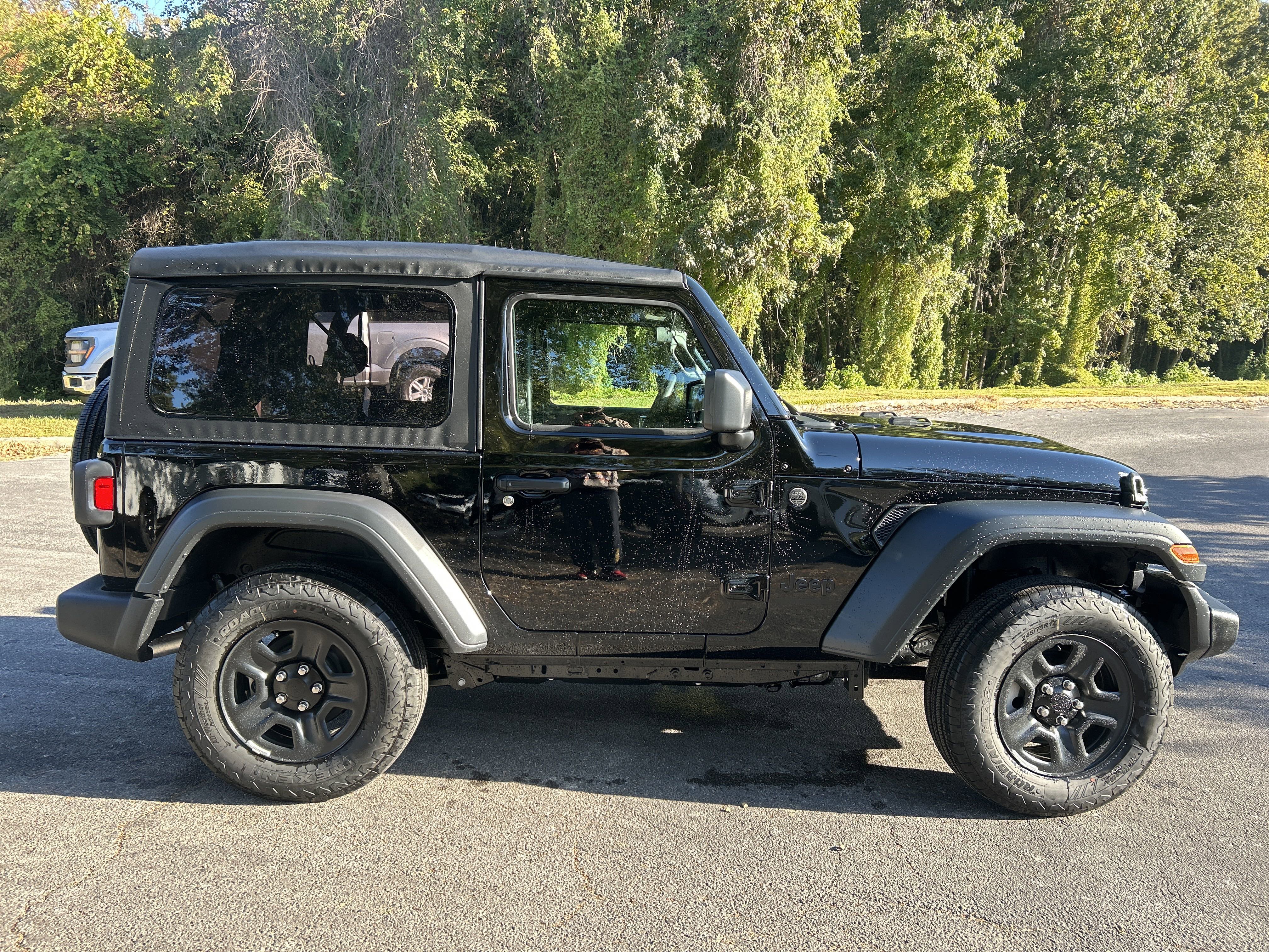 New 2026 Jeep Wrangler Sport AWD/4WD image 9